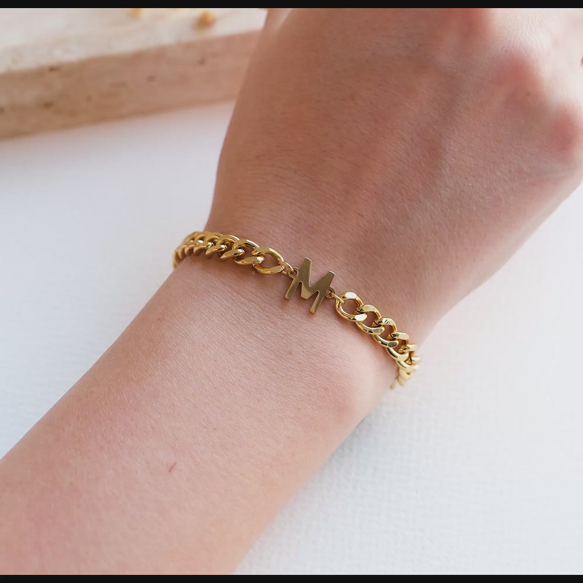 Initial Gold Partnerarmbänder